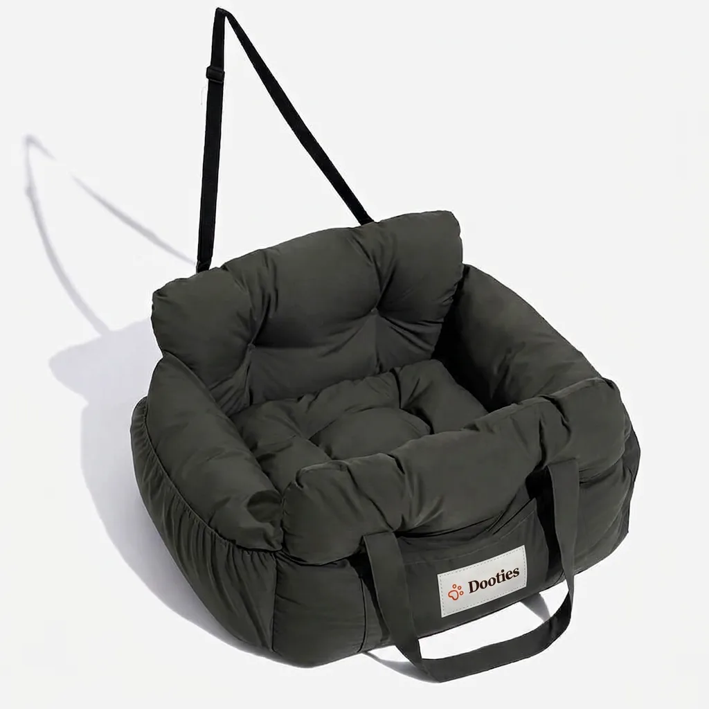 Single-seat bolster bed close up